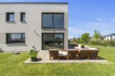 Terrasse - MODERNE STADTVILLA MIT HÖCHSTEM KOMFORT IM ROUSEAU PARK LUDWIGSFELDE- OHNE PROVISION FÜR DEN KÄUFER