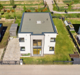 Luftaufnahme - ZUKUNFTSSICHER WOHNEN: GROSSZÜGIGE MODERNE STADTVILLA MIT INNOVATIVEM SMART-HOME-KONZEPT IM ROUSSEAUPARK LUDWIGSFELDE