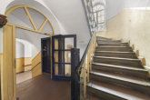 Treppenhaus Vorderhaus - ALTBAUENSEMBLE IM HERZEN KREUZBERGS WOHNUNGSGRUNDBUCHBLÄTTER SIND ANGELEGT