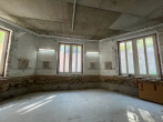 So geht Tageslicht im Souterrain - PROVISIONSFREI ZUR MIETE: PRAXISRÄUME IN DER NACHBARSCHAFT ZUR SCHLOSSPARK KLINIK CHARLOTTENBURG