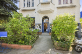 Friedenauer Vorgarten - ZAUBERHAFTES LADENLOKAL IN FRIEDENAU ECKHAUS AUS DER GRÜNDERZEIT RIESENFENSTER UND TOLLE DECKENHÖHE