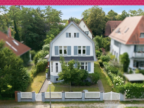 EINFAMILIENHAUS: GEPFLEGTER ALTBAU IN ZEHLENDORF SUCHT NEUE FAMILIE, 14165 Berlin, Einfamilienhaus