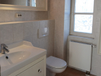 Badezimmer - VIER-ZIMMER-MAISONETTE IM GRÜNEN ROSENTHAL