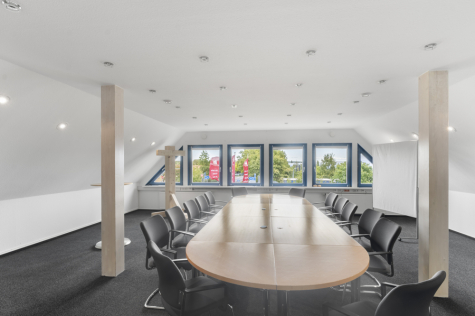 NEUWERTIGE BÜROFLÄCHE AM MAGMA-PARK IN WERDER HAVEL OPTIONAL MIT STELLPLÄTZEN UND HALLENFLÄCHEN, 14542 Werder (Havel), Bürohaus